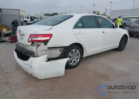 2010 Toyota Camry z USA, uszkodzony, nr VIN 4T1BF3EK6AU539666